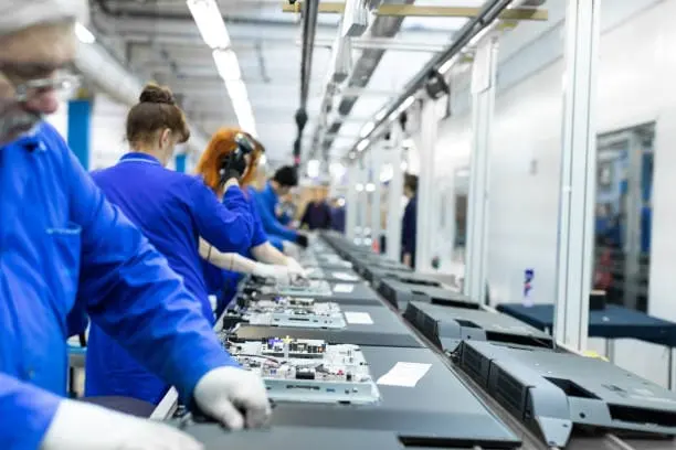 Робітник на виробництво деталей для комп’ютерів і ноутбуків SAMSUNG — фото 3